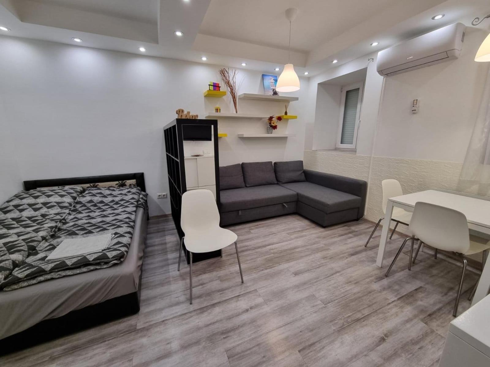Cozy Family Apartment In Budapest Eksteriør bilde